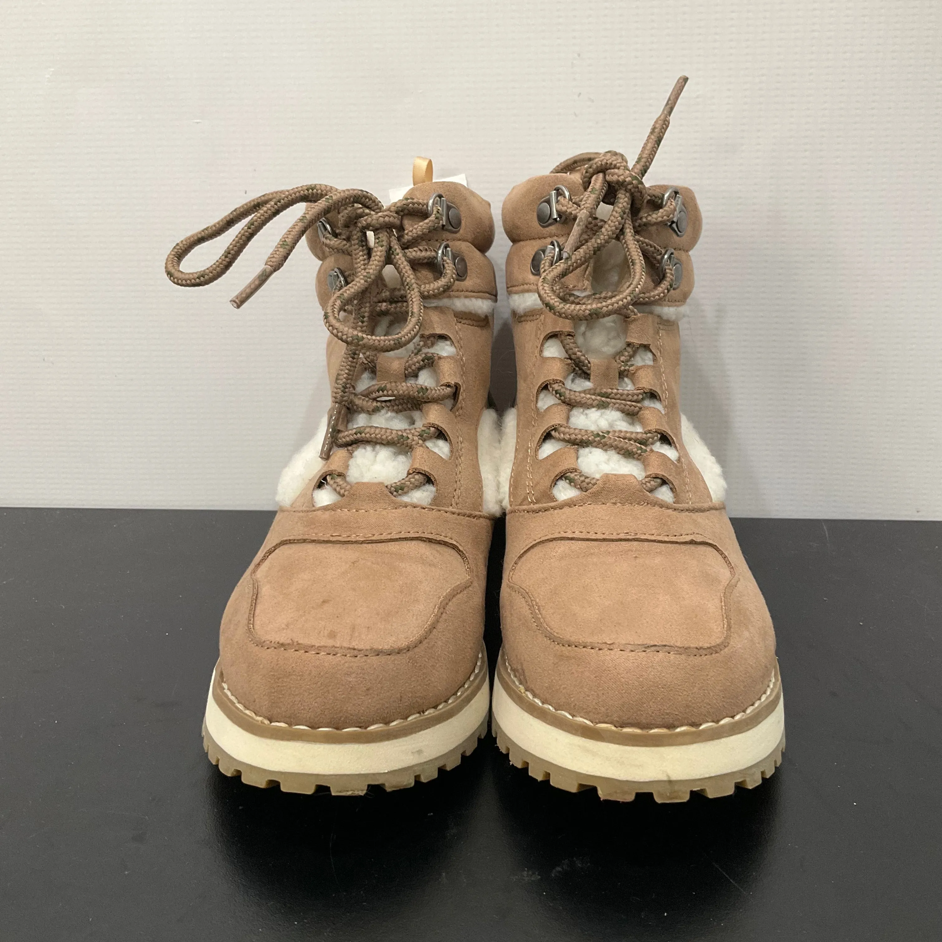Boots Hiking By Old Navy In Brown, Size: 6