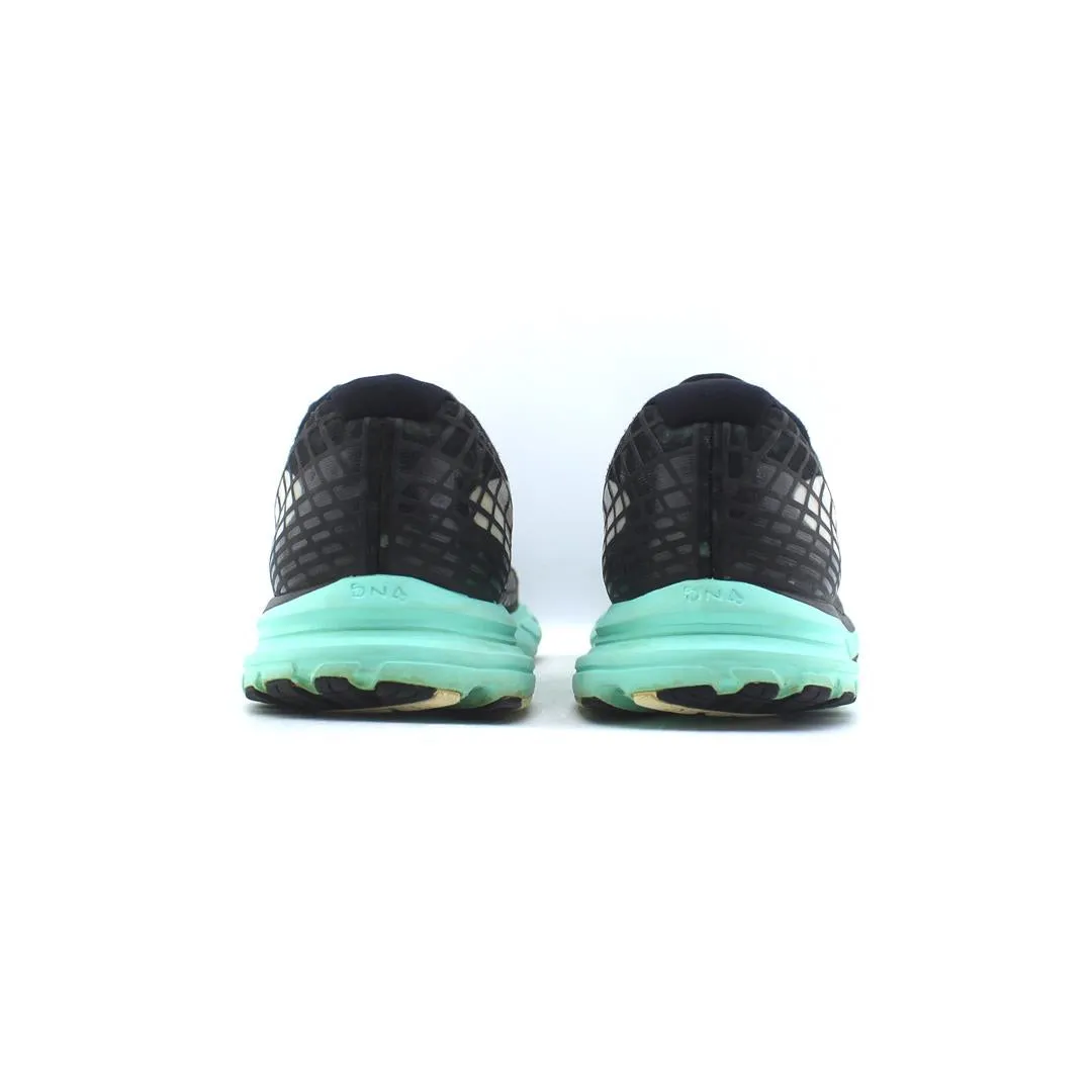 BROOKS LAUNCH  3